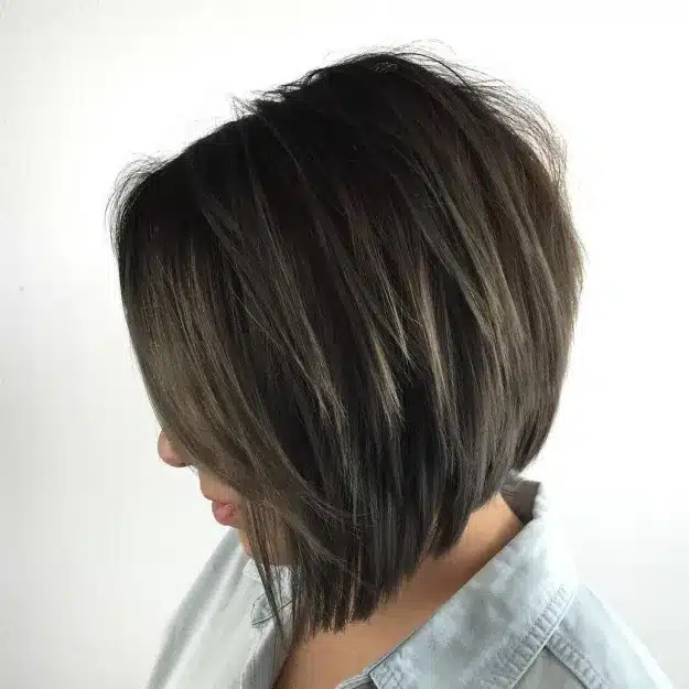 24-brunette-layered-inverted-bob