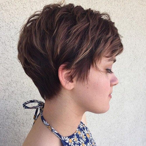 Effortless-Short-Haircuts-with-Layers