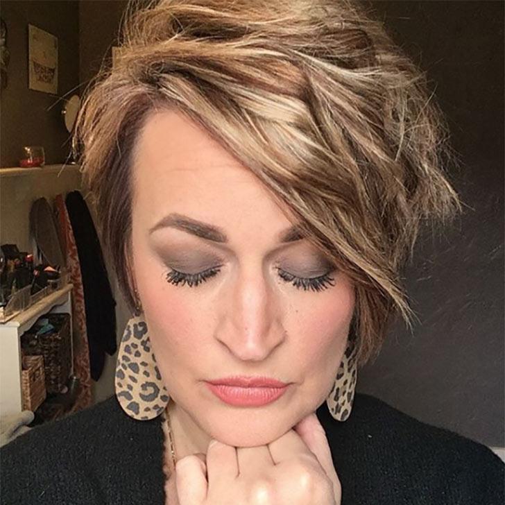 Heavily Layered Pixie With Balayage Highlights