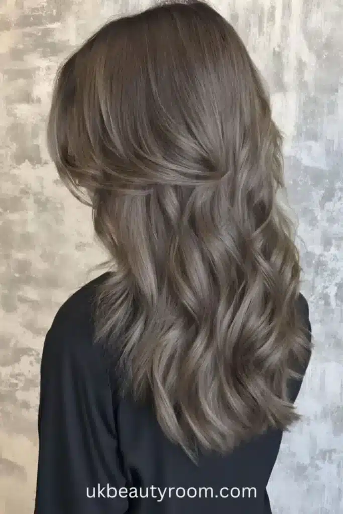 35 Sassy Looks With Ash Brown Hair