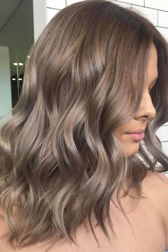 Ash Brown Ideas for Medium Hair Length picture3