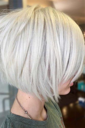 Blonde Short Bob Straight Hair #shortbob #shortbobhairstyles #shorthairstyles #hairstyles #blondehair