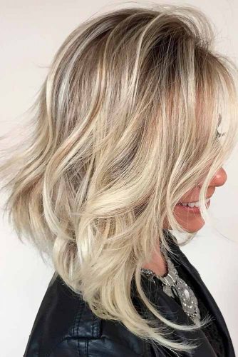 Blonde Stacked Shag Haircut #shaghaircut #haircuts #bobhaircut #mediumhair