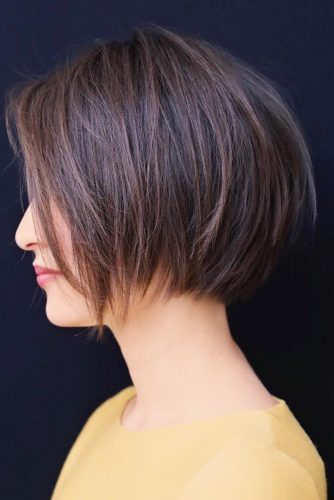 Brown Short Bob Layered Hair #shortbob #shortbobhairstyles #shorthairstyles #hairstyles #brownhair