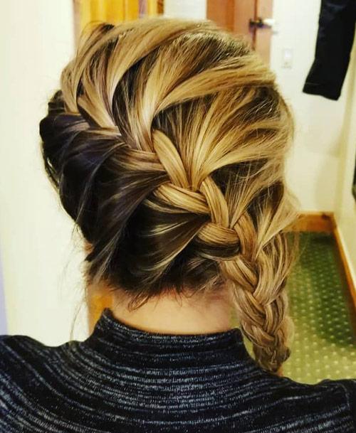 Color Flaunt Side Braid