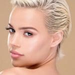 cool-hair-cut-after-a-breakup-blonde-color-pixieh