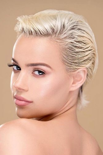 Cool Hair Cut After A Breakup Blonde Color #pixiehairstyles #pixiecut #shorthair #hairstyles #blondehair