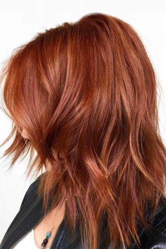 Cute Layered Hairstyles Auburn Color #mediumlengthhairstyles #mediumhair #layeredhair #hairstyles #auburnhair