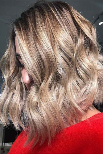 Cute Layered Short Dirty Blonde Hair #blondehair #bob #layeredhair #highlights