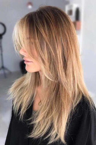 Long Straight Shaggy Haircut With Center Parted Bangs #longshaghaircut #shaghaircut #haircuts #longhair