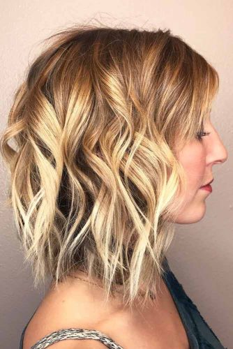 Middle Parted Cool Curls #mediumbob #haircuts #bobhaircuts #wavyhair