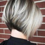 short-bob-with-blonde-highlights-picture3