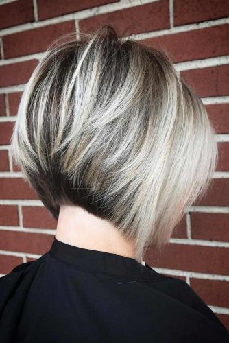 Short Bob With Blonde Highlights picture3
