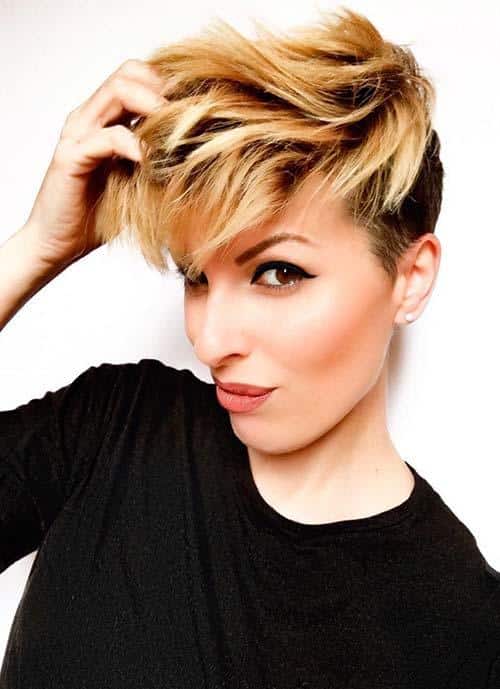 Short Hairstyles for Women: Feminine Pixie