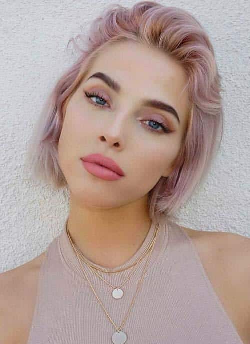 Short Hairstyles for Women: Pink Wispy Short Bob