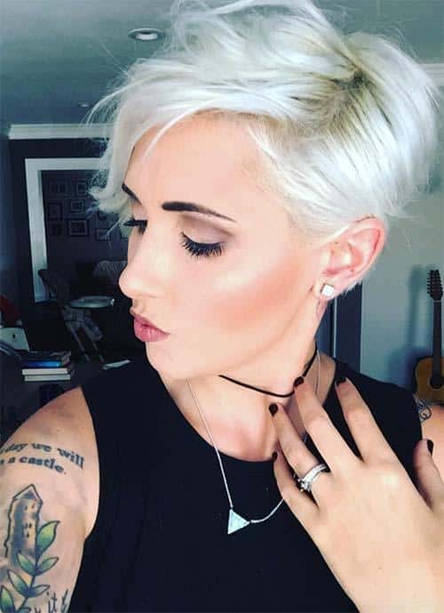 Short Hairstyles for Women: Platinum Pixie