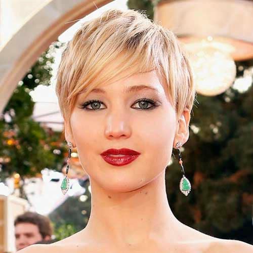 Side Fringed Pixie Jlaw