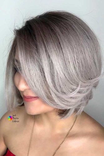 Side Parted Straight Short Bob #shortgreyhair #shorthaircuts #greycolor #bobhairstyle #straighthair