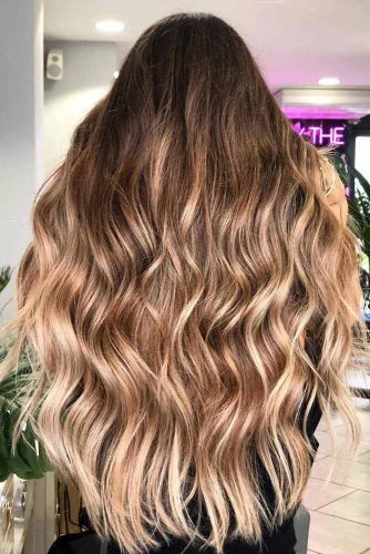 U Cut Hairstyles For Long Hair Wavy Messy #longhaircuts #haircuts #longhair #layeredhair #wavyhair 