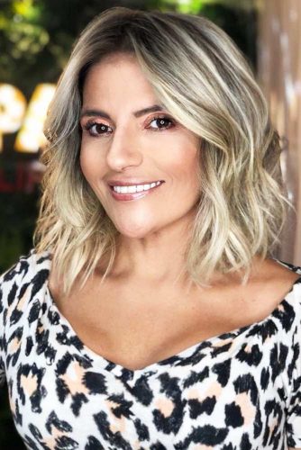 Wavy Blonde Styling For Thin Hair #thinhair #wavyhair #bob