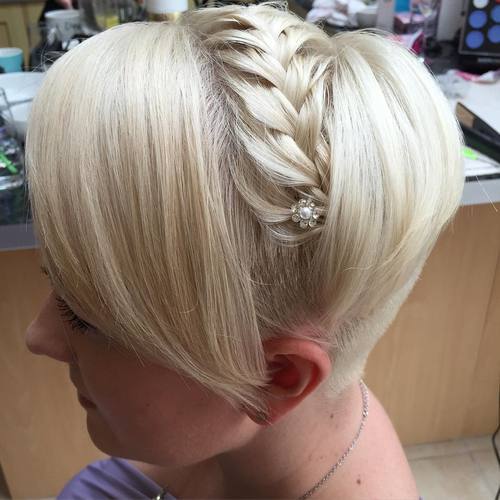 29 Swanky Braided Hairstyles To Do On Short Hair