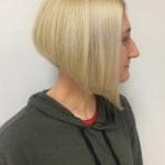 26-baby-blonde-stacked-bob