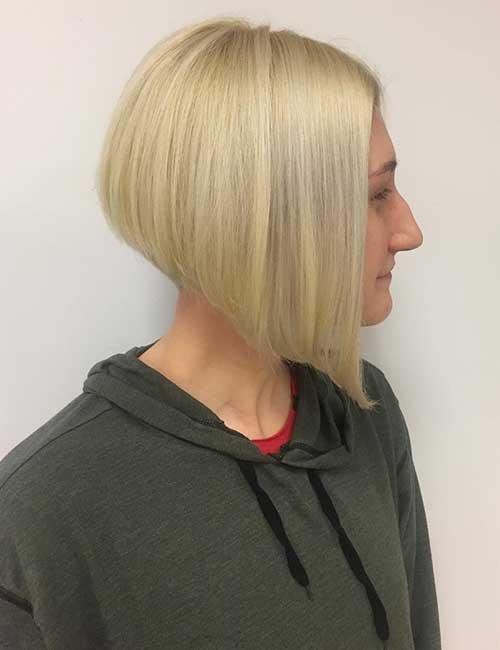 26. Baby Blonde Stacked Bob