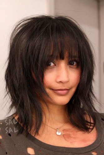 Amazing Ideas of Medium Haircuts for Perfect Look picture 2