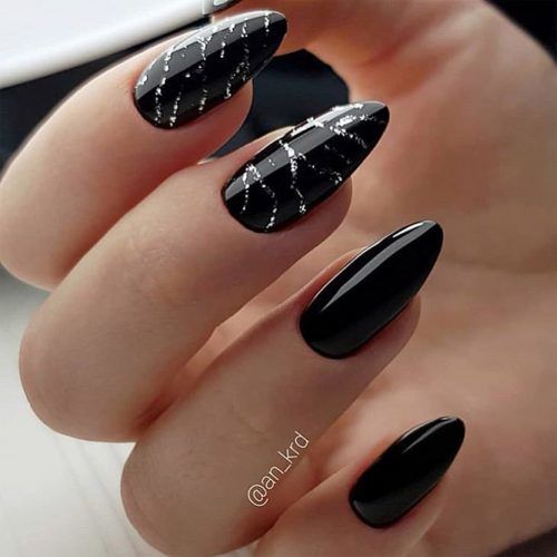 Black Almond Nails With Silver Glitter Pattern #silverglitter