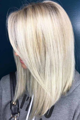 Blonde Medium Length Haircut #haircutstyles #haircuts #mediumlength