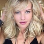 blonde-medium-length-haircuts-with-bangs-mediumle