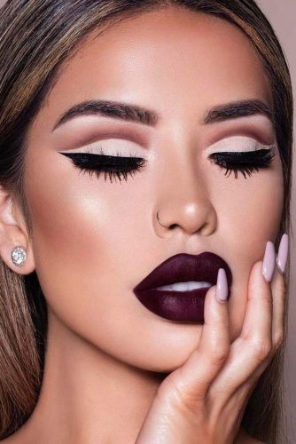 Burgundy Lipstick Matte Makeup Ideas to Try This Season picture 6