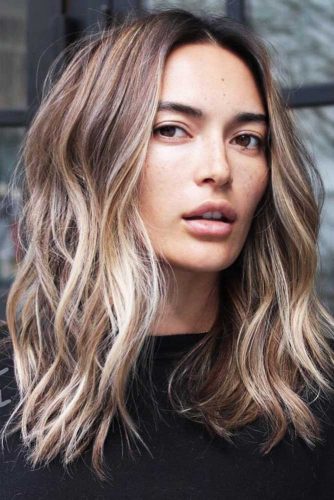 37 BEACH WAVY HAIRSTYLES FOR MEDIUM LENGTH HAIR - Hairs.London 37 BEACH WAVY HAIRSTYLES FOR MEDIUM LENGTH HAIR - Hairs.London