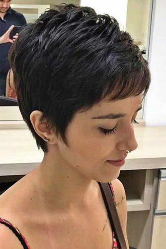 Chic Short Haircut for Awesome Look picture 3