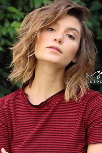 Ondas y flequillo playeros con clase #wavybob #beachywaves #sidebangs #texturedbob