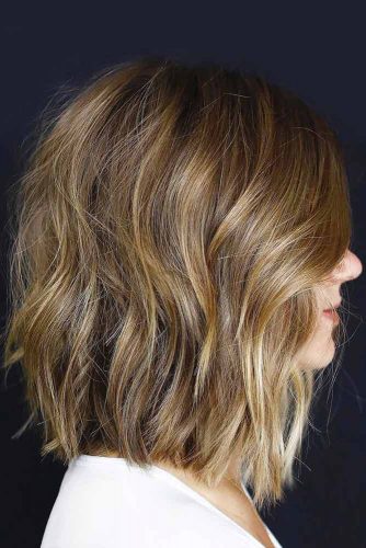 Classy Medium Length Shaggy Bob #shaghairstyles #shaghaircuts #mediumlength #hairstyles #darkblondehair