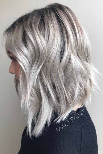 Freezing Silvery Blonde Bob #silverhair #platinumblonde #layeredhair #invertedbob