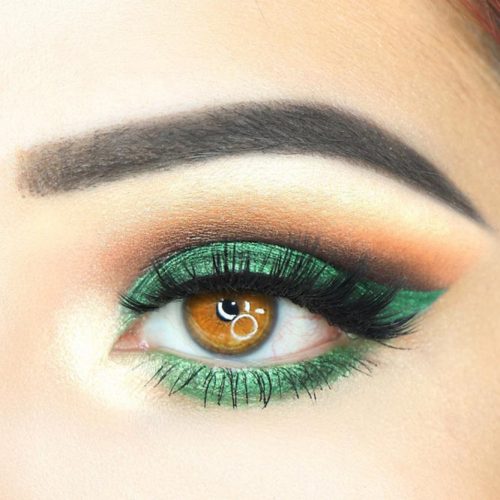 Green Smokey Eyes Makeup #greensmokey #cutcrease