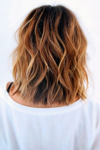 Hairstyles for Medium Wavy Hair picture 3