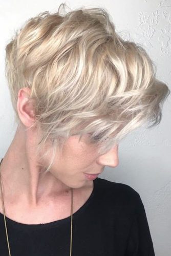 Hairstyles for Wavy Pixie Hair picture2