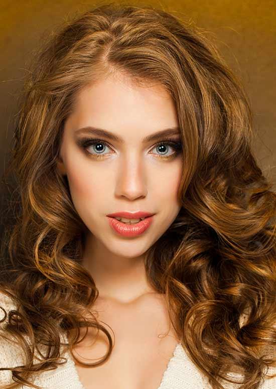 Latest Hairstyles For Long Hair - Sassy Side Part
