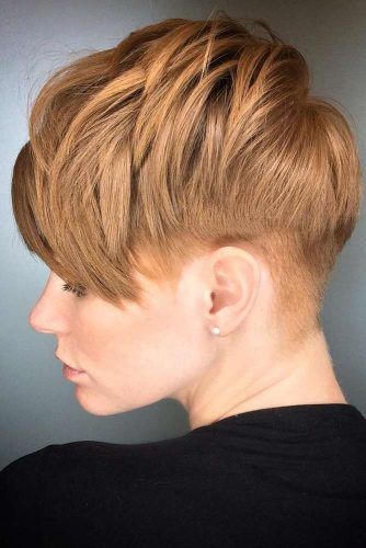 Layered Pixie Cut #undercutpixie #pixiehaircut #undercut #haircuts