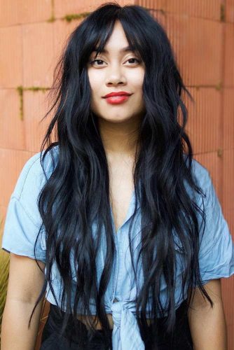 Long Choppy Shag With Thin Bangs #longhair #wavyhair #bangs #shaggy