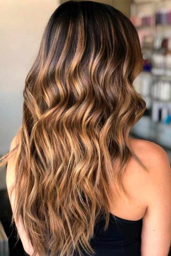 33 Charming And Chic Options For Brown Hair With Highlights