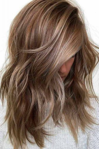 Lovely Medium Hair Styles With Layers picture 4