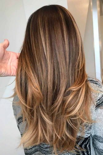 Medium Brown Color Hair With Blonde Highlights #brownhair #blondehighlights