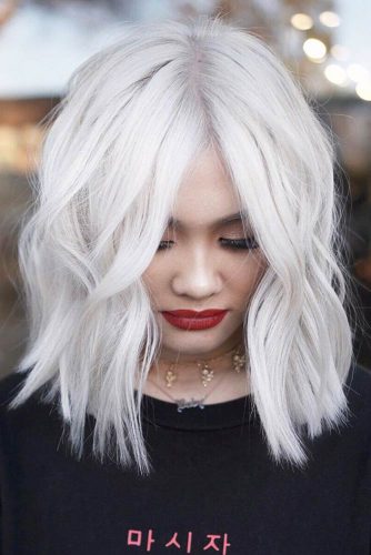 Medium Length Bob For Thick Hair #bobhaircut #platinumblonde #bleachedhair #thickhair