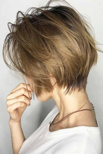 Messy Bob Hairstyles Dark Blonde Color #shorthair #shorthairstyles #bobhairstyles #pixiehairstyles #darkblondecolor