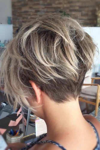 Messy Pixie Layered Haircut #shorthaircuts #pixiecut #layeredpixie