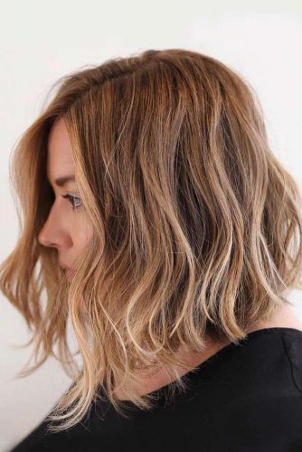 Mixed Textures Wavy Bob